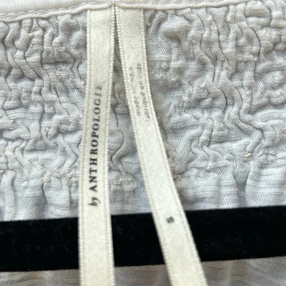 Anthropologie embroidered floral cotton t shirt. Tassles. V neck. Size small - Picture 6 of 7